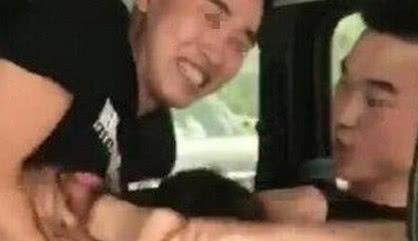 老大妈离婚大爷爆料新闻,老大妈离婚大爷背后的惊人真相